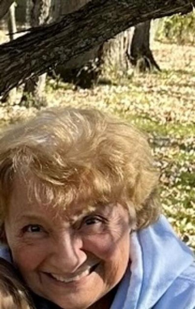 Mary Lou Cotton Profile Photo