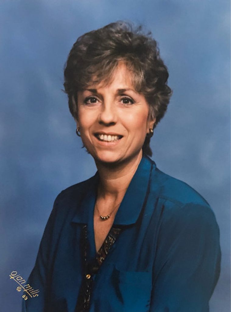 Joan Davies Profile Photo