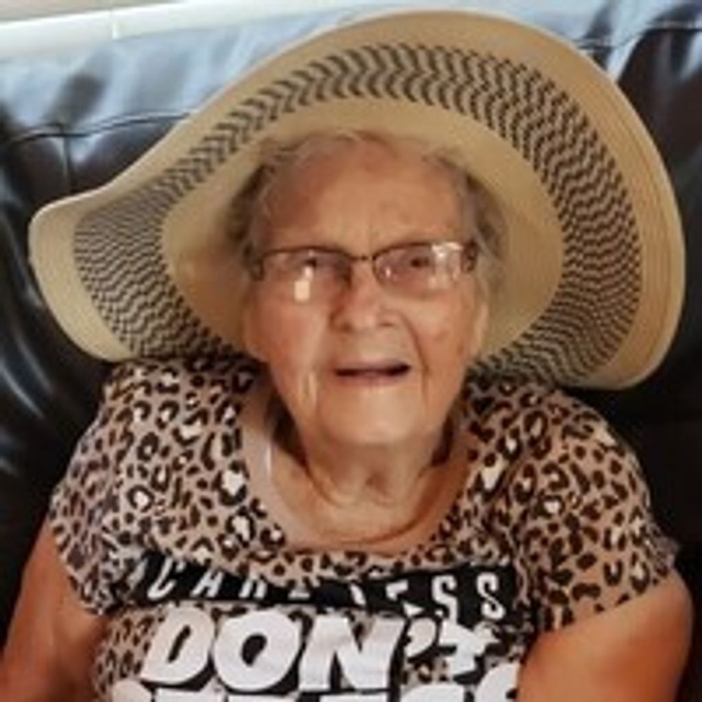 Lois Lucille Neustupa Profile Photo