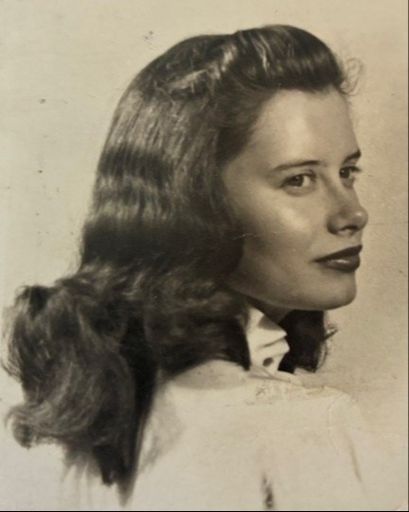 Lois Ray Awsumb's obituary image