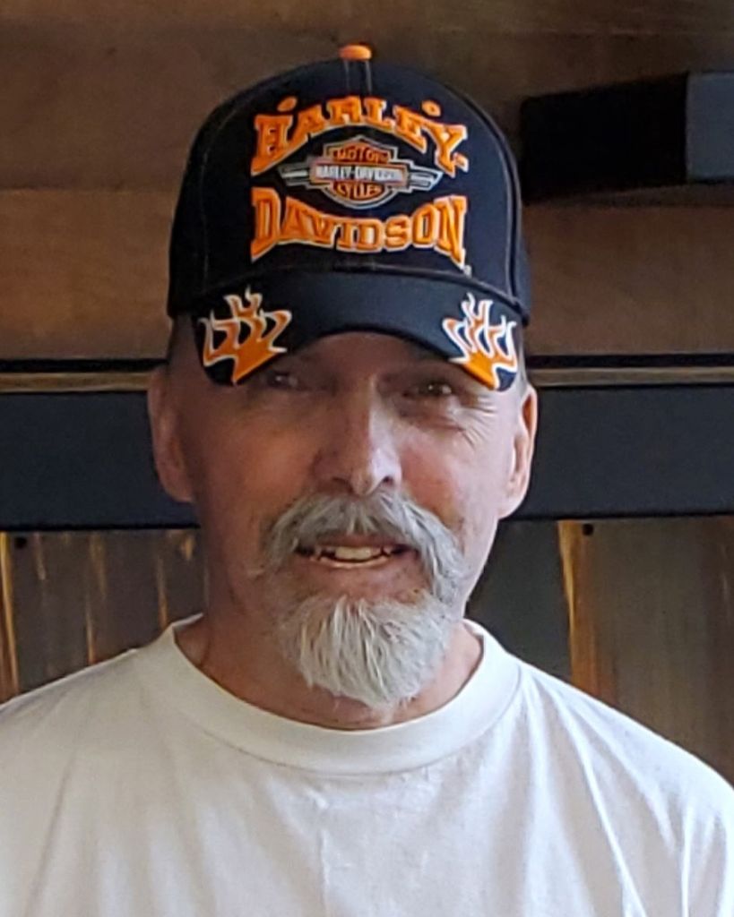 Chuck Holcomb