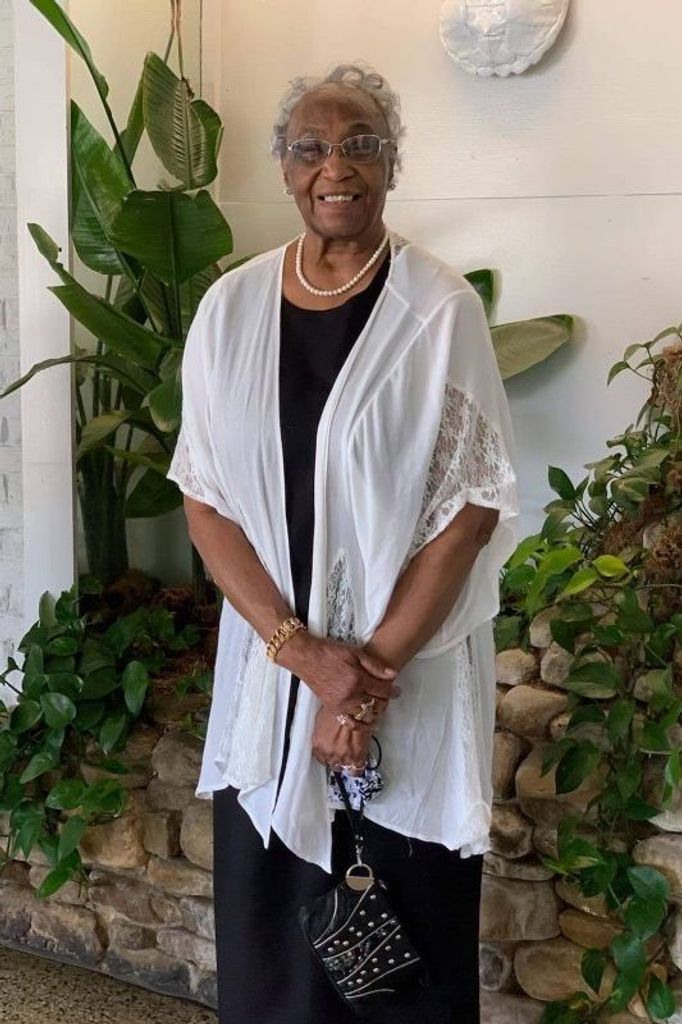 Christine Shields