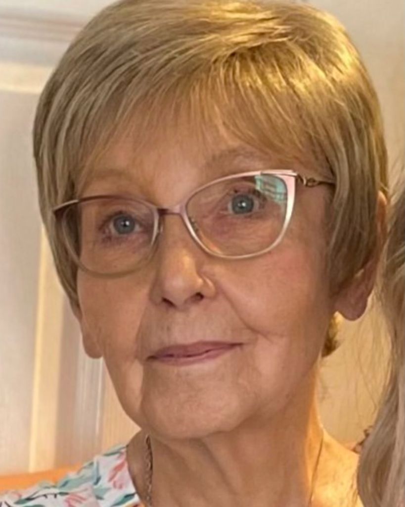 Thelma Larraine Walker