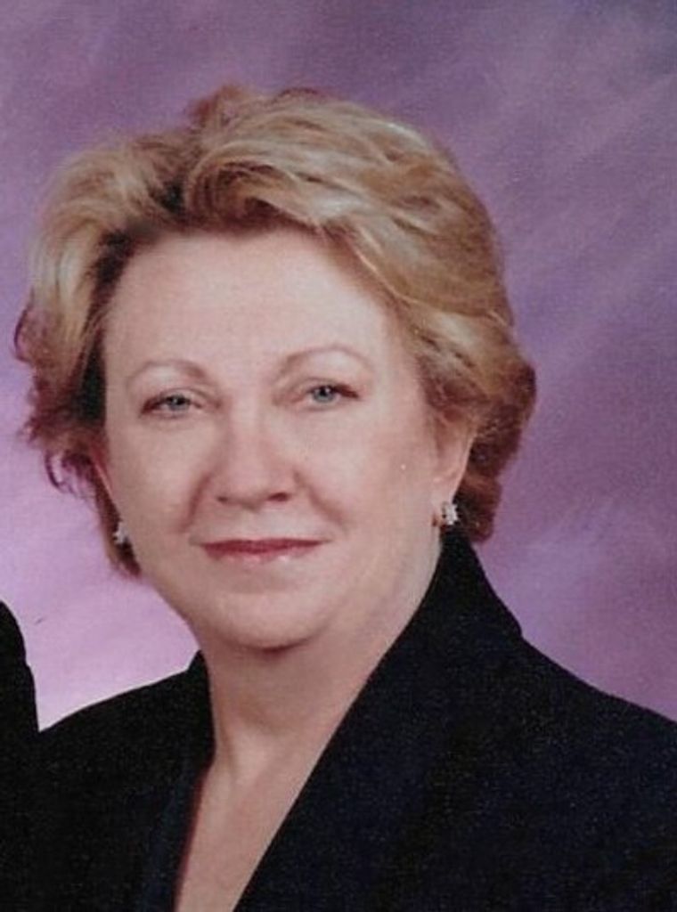 Cynthia Smith Profile Photo