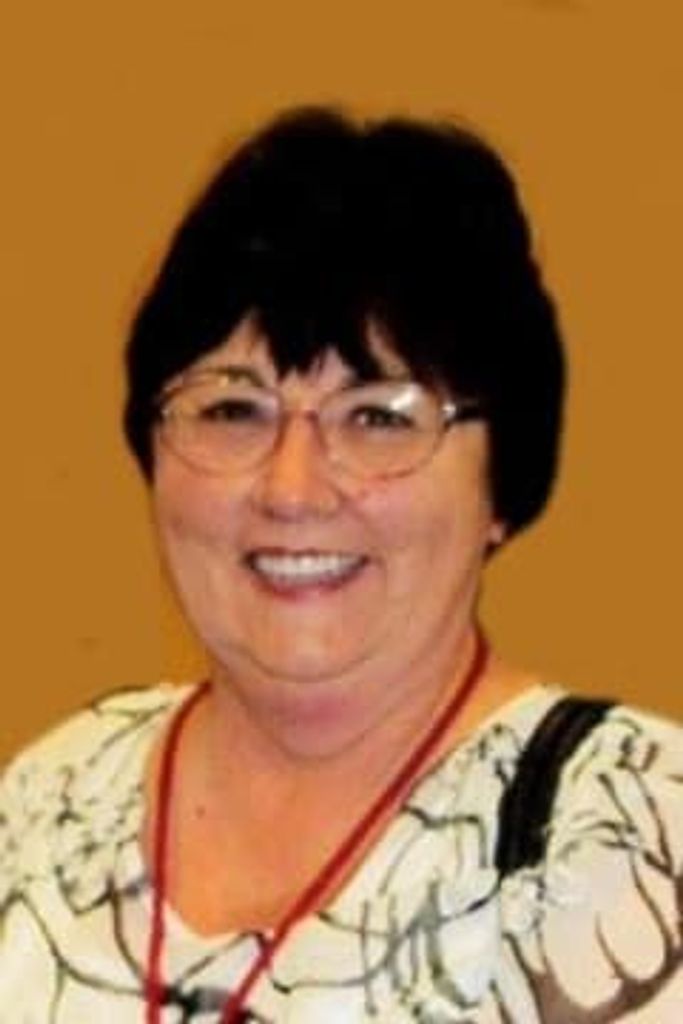 Robin Gail Hill