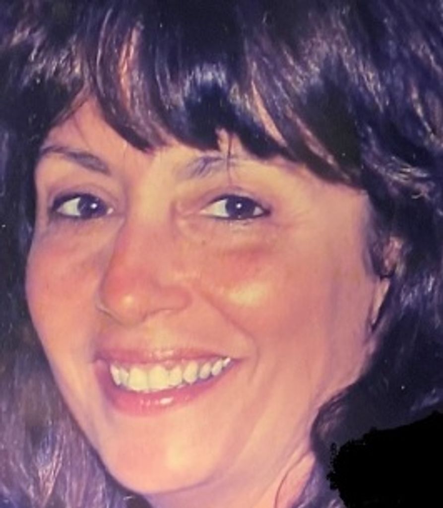 Angela Matusz