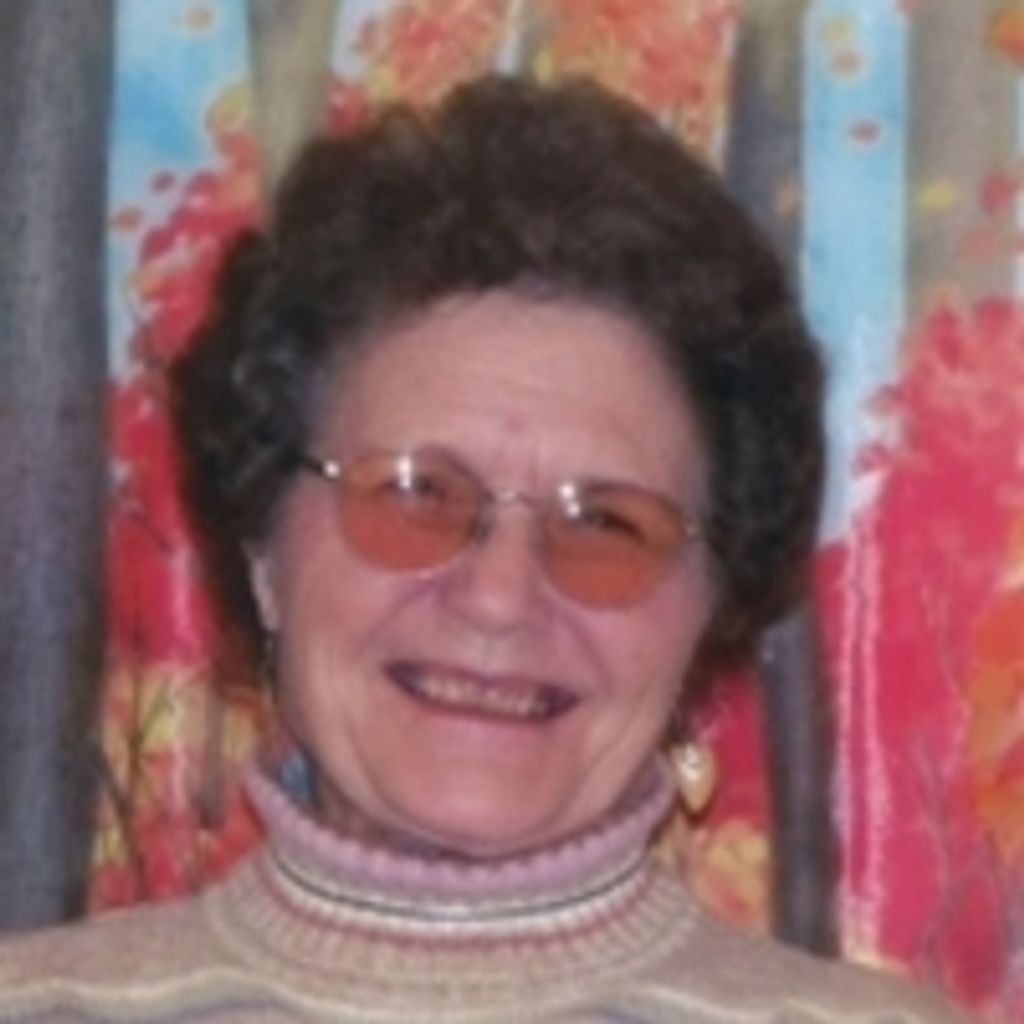 Lauretta Burshek Peterson Profile Photo