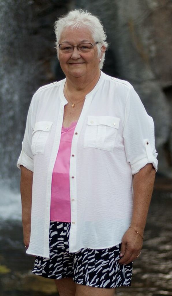 Mona Lea Alfrey Profile Photo
