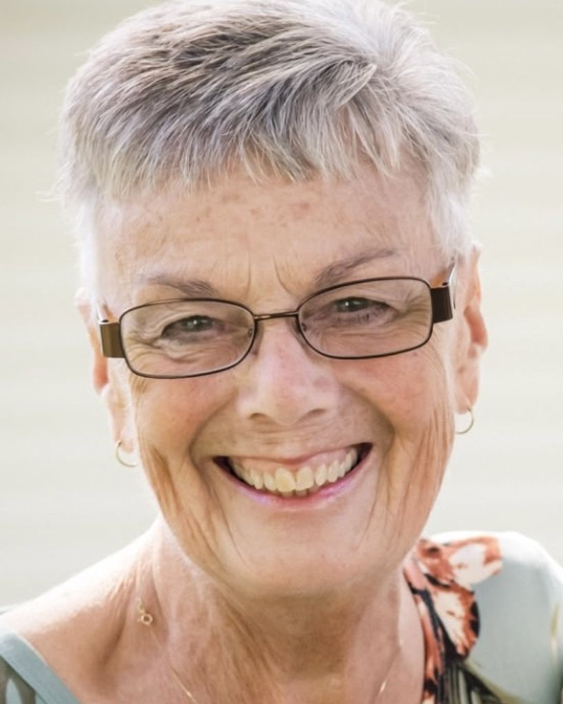 Charlene Kay Chapman Profile Photo