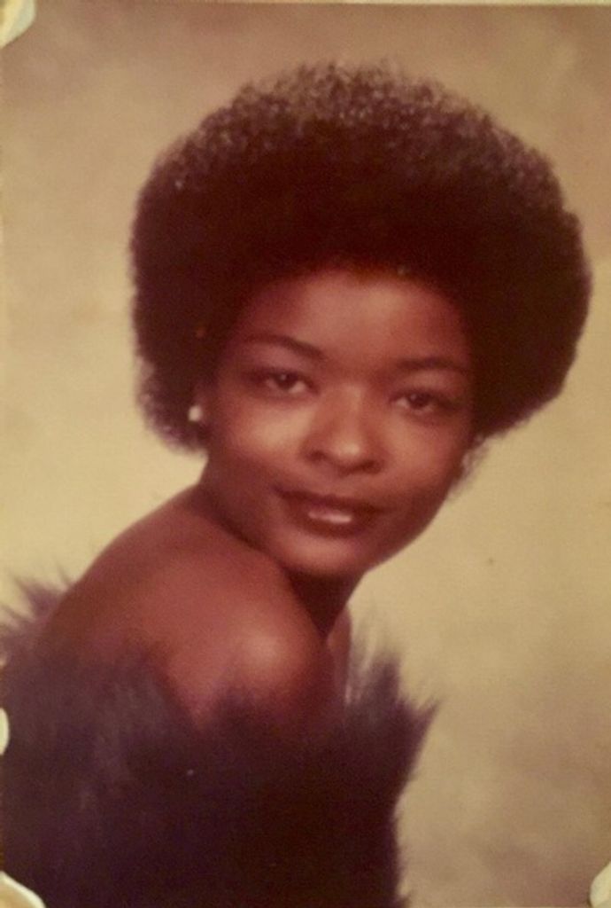 Crisandra Faye Green