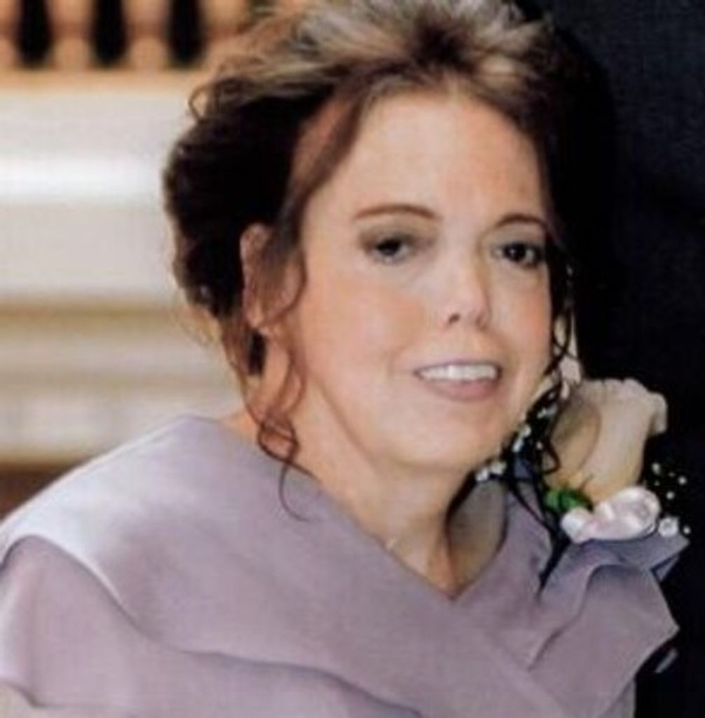 Marnie Kay Land Profile Photo