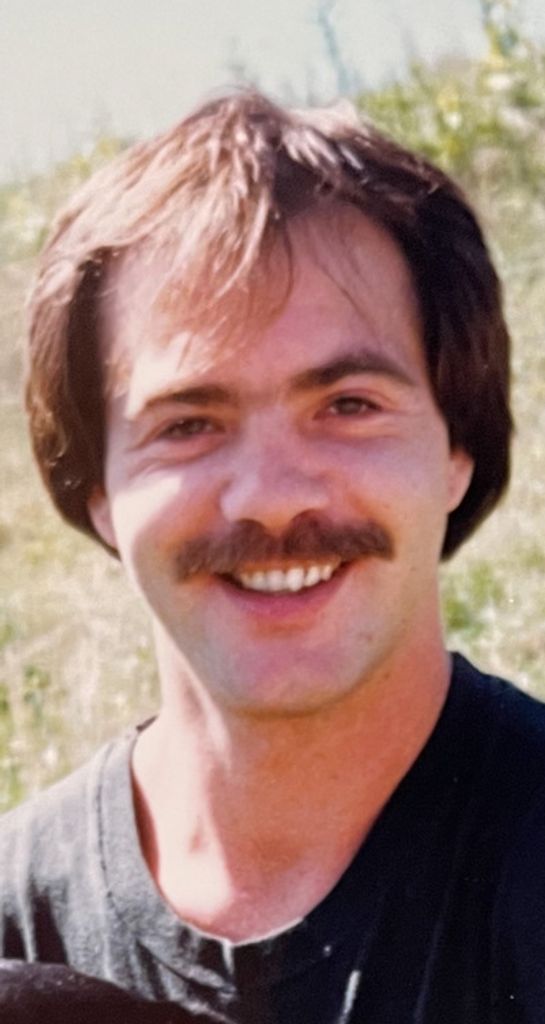 Larry R. Dow Profile Photo