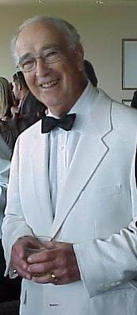 Eugene Cruz Profile Photo