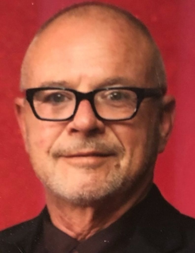 Michael "Dan" Markham Profile Photo