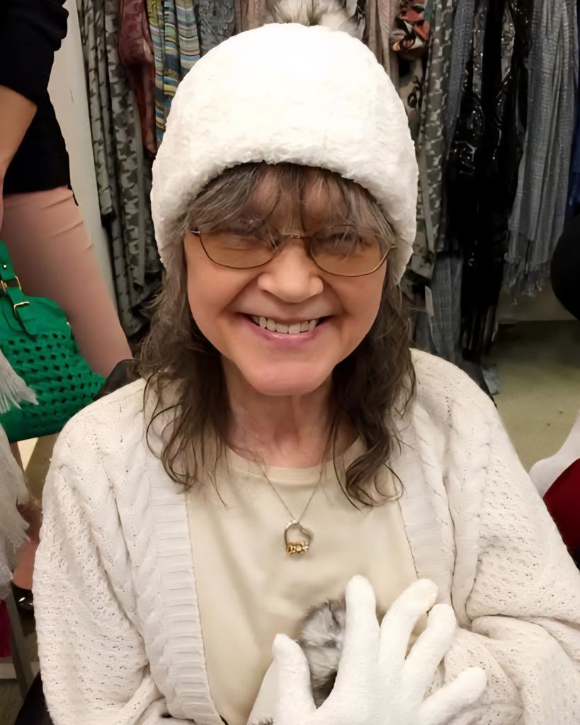 LINDA MAE SMALLEY