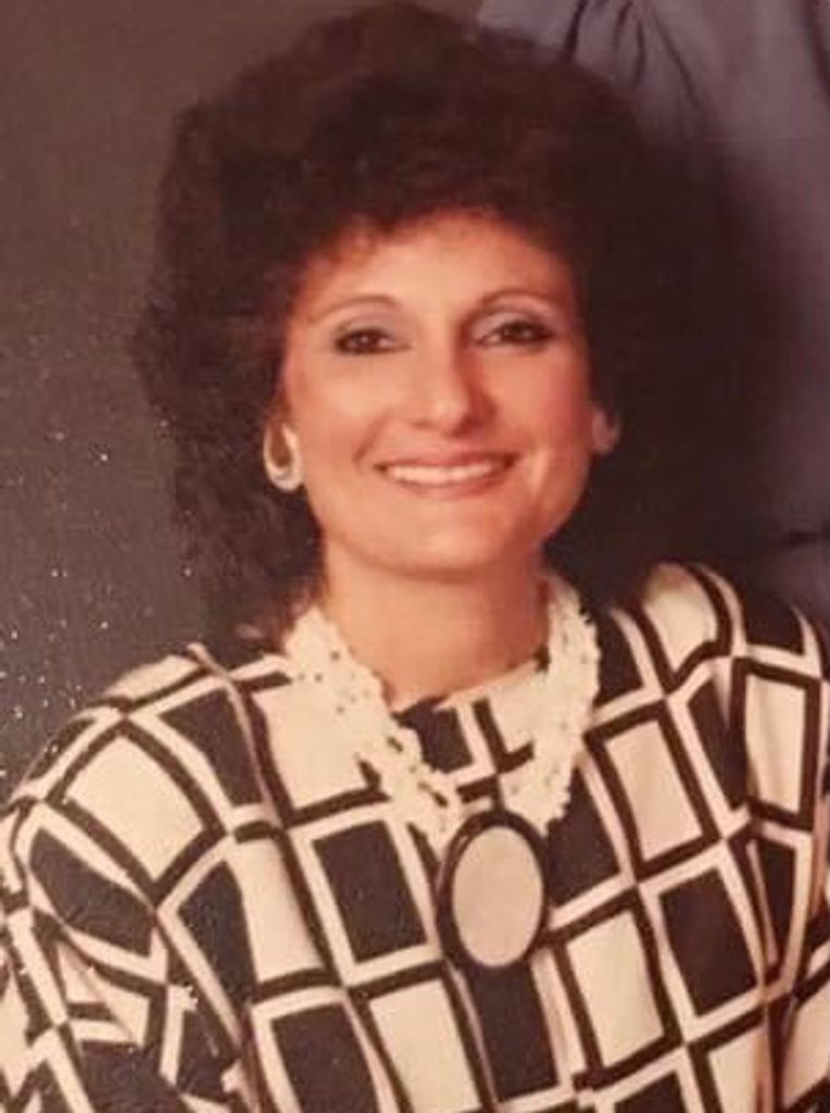 Carla Engle Profile Photo