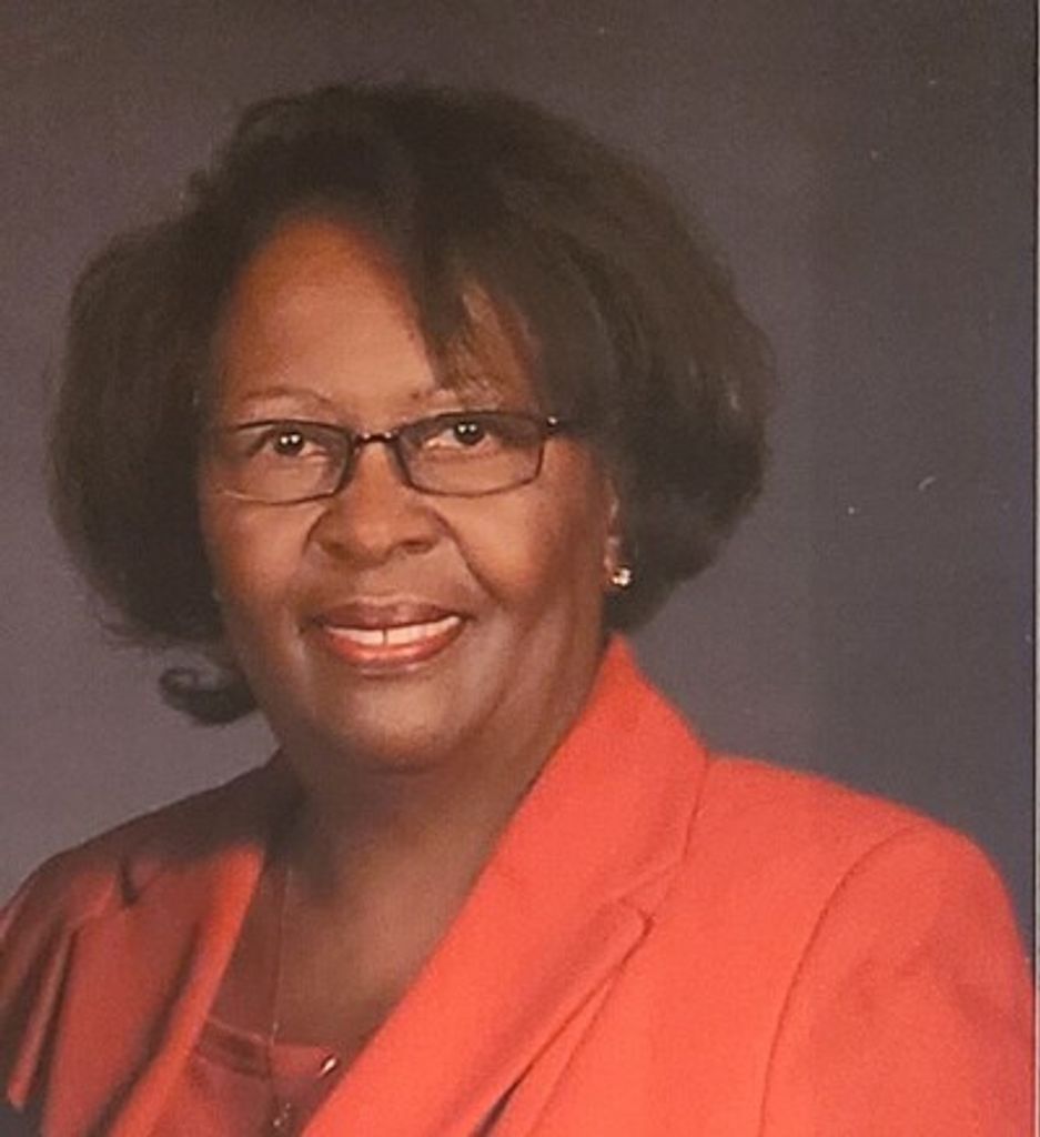 Ora Lewis Oliver Profile Photo