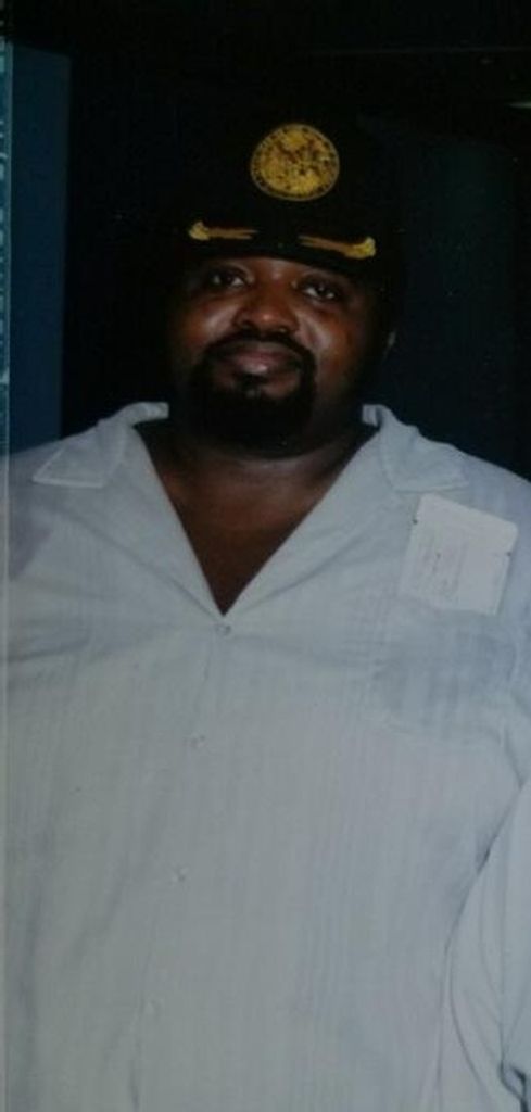Woodrow Thomas Blue Profile Photo