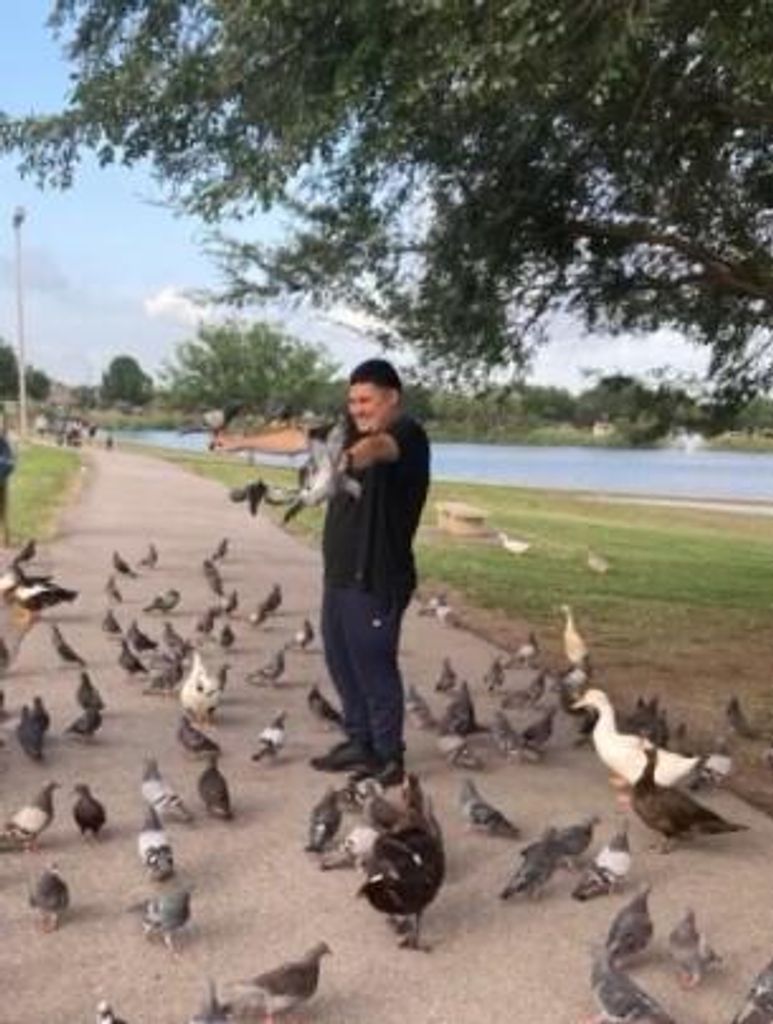 Rigoberto Gonzalez Jr. Profile Photo