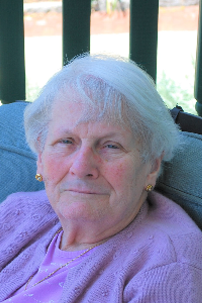 Elizabeth M. ''Marie'' (Lavelle) Battinelli Profile Photo