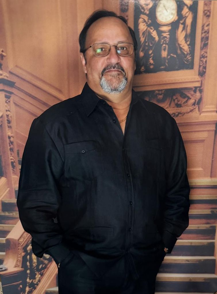 Angel O Medina Rivera Profile Photo