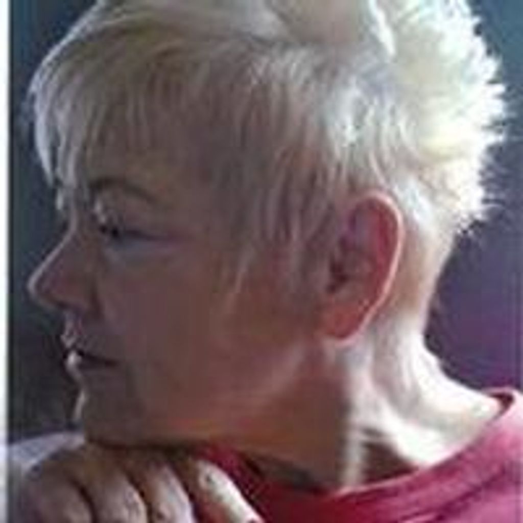Kimberly "Kim" Johnson Profile Photo