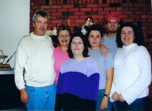 Everett Douglas Taulbee photo gallery thumbnail 1 of 154