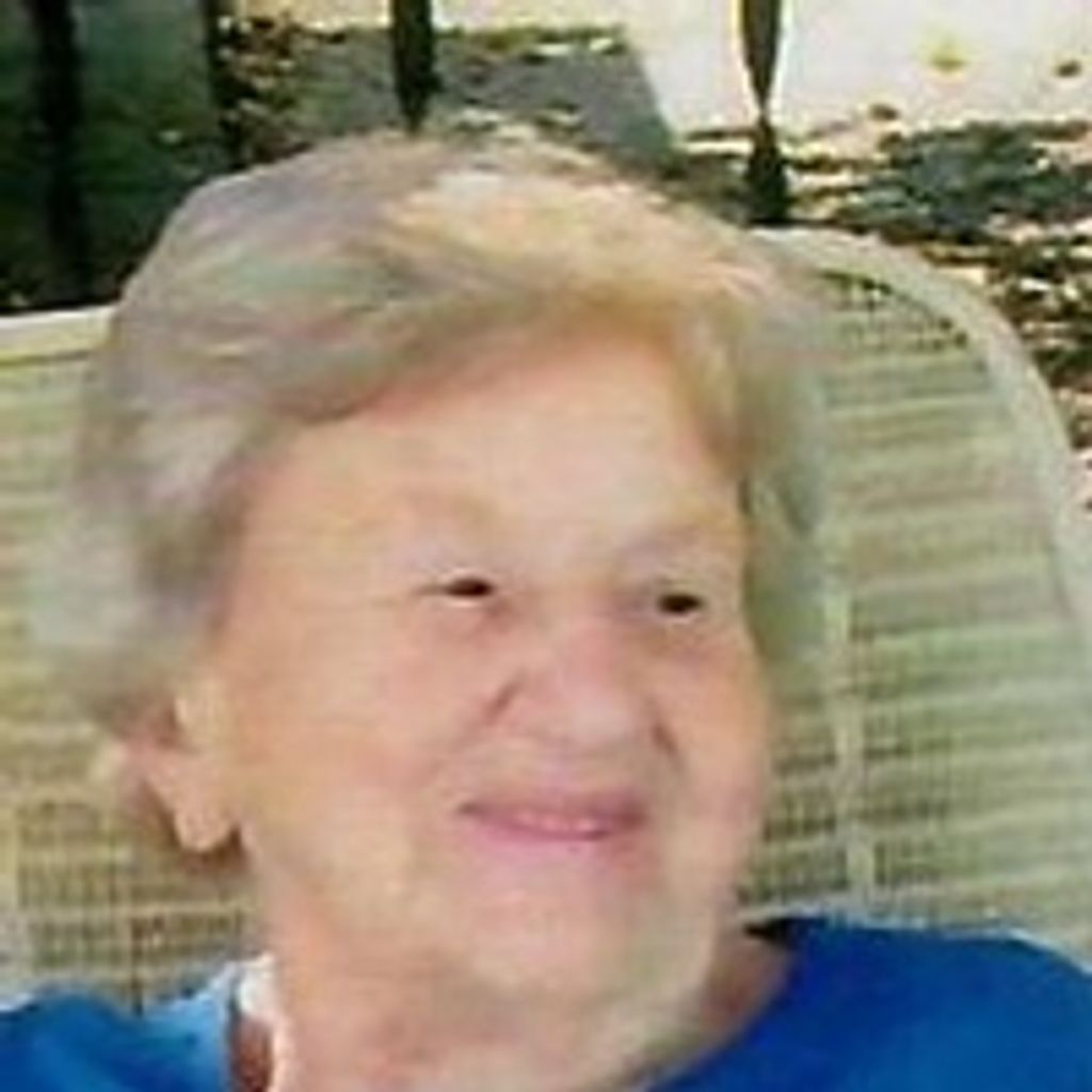 Clara Caveney