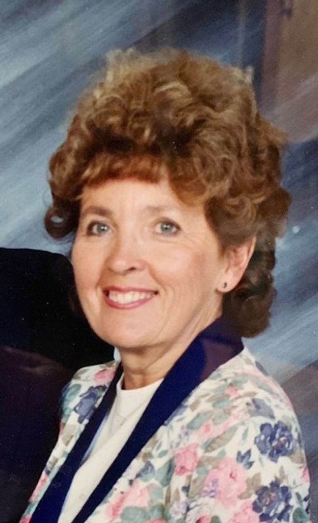 Mary Chapin Newhall