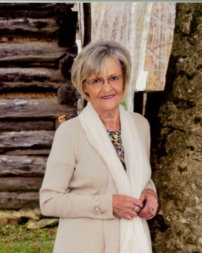 Juanita Elizabeth "Nita" Edwards Profile Photo