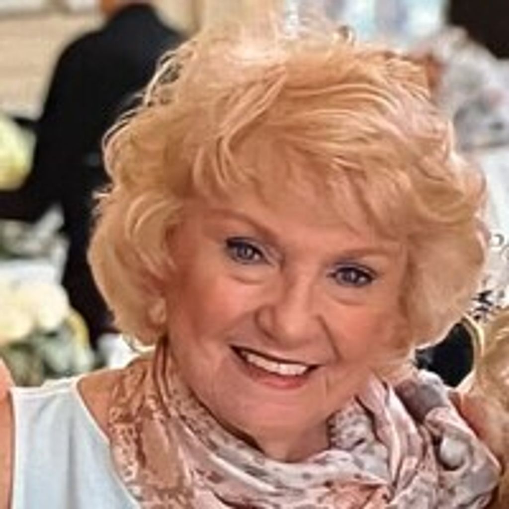 Joyce Land Mccotter Profile Photo