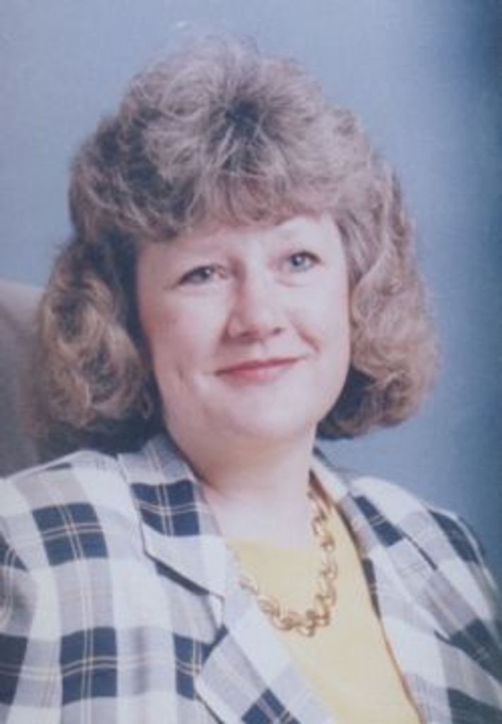 Cindy Ellis