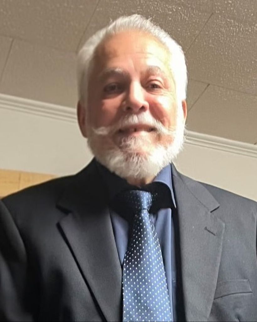 Mr. Luis Torres Lugo Profile Photo