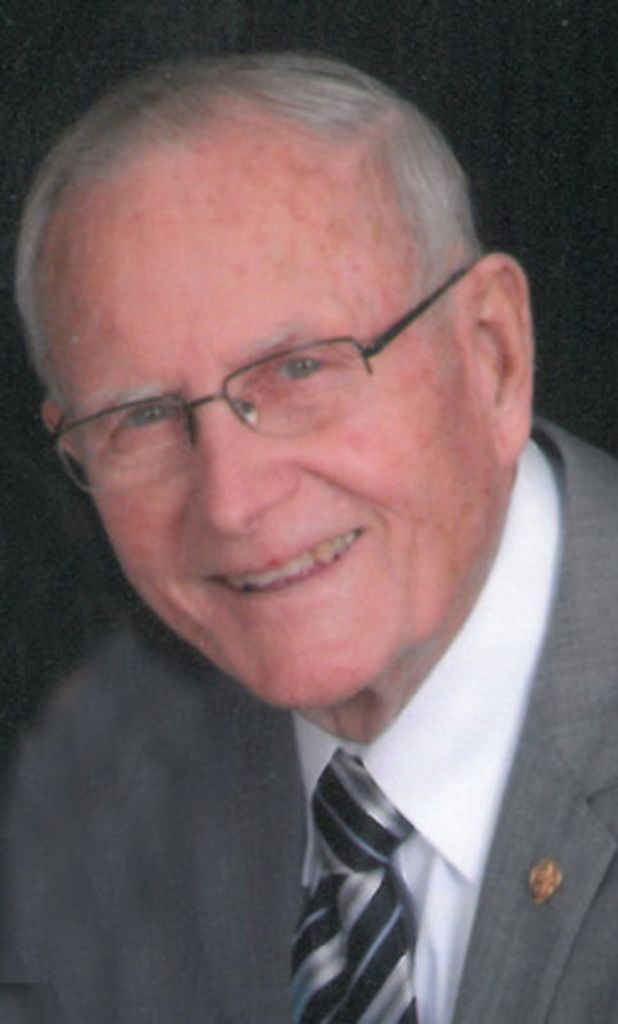 Harland "Lindy" Wickstrom