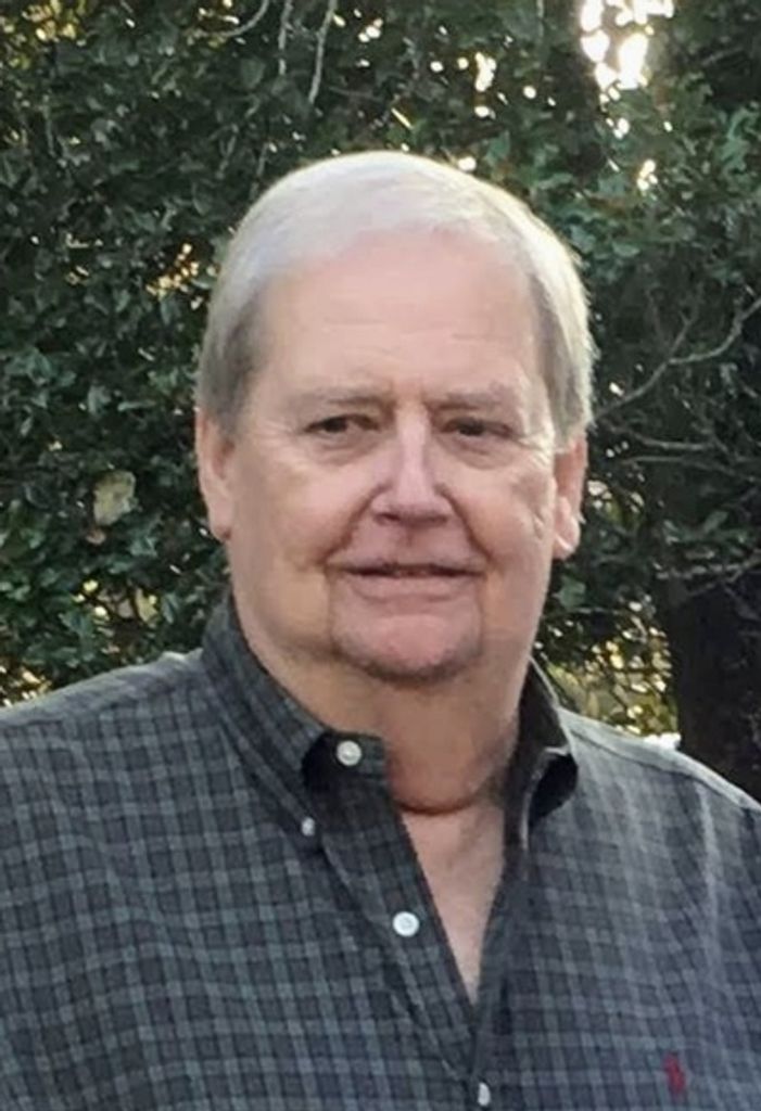 Ernest Dayle Christmas Profile Photo