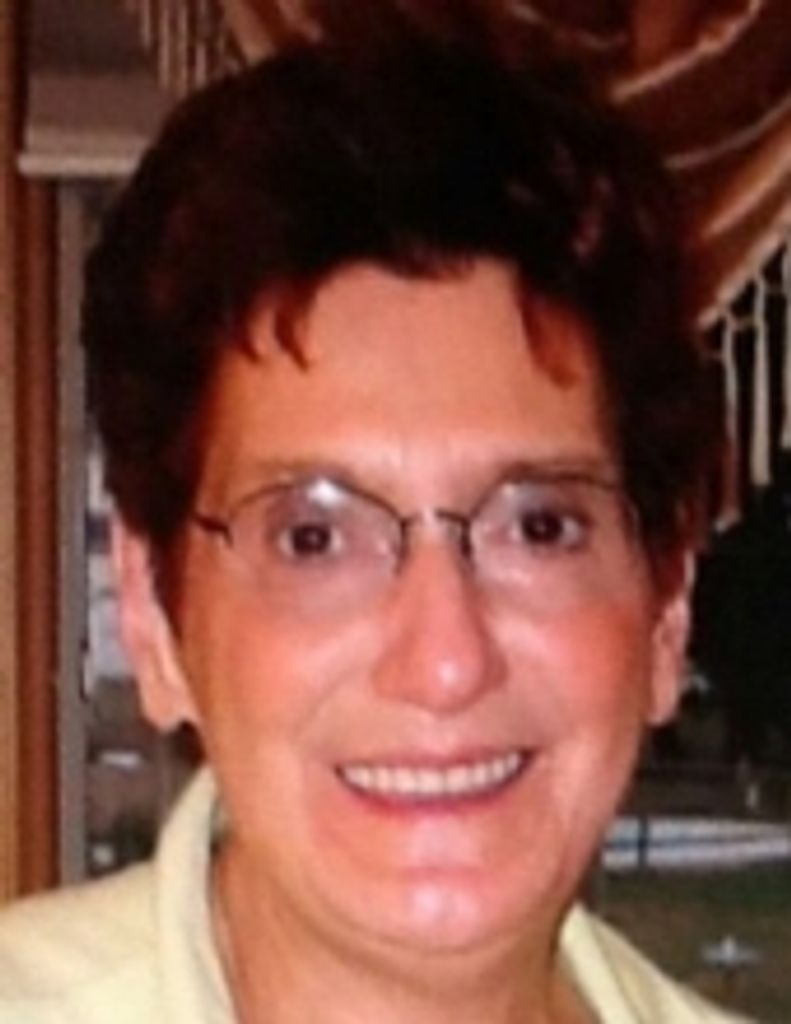 Phyllis R Fleming