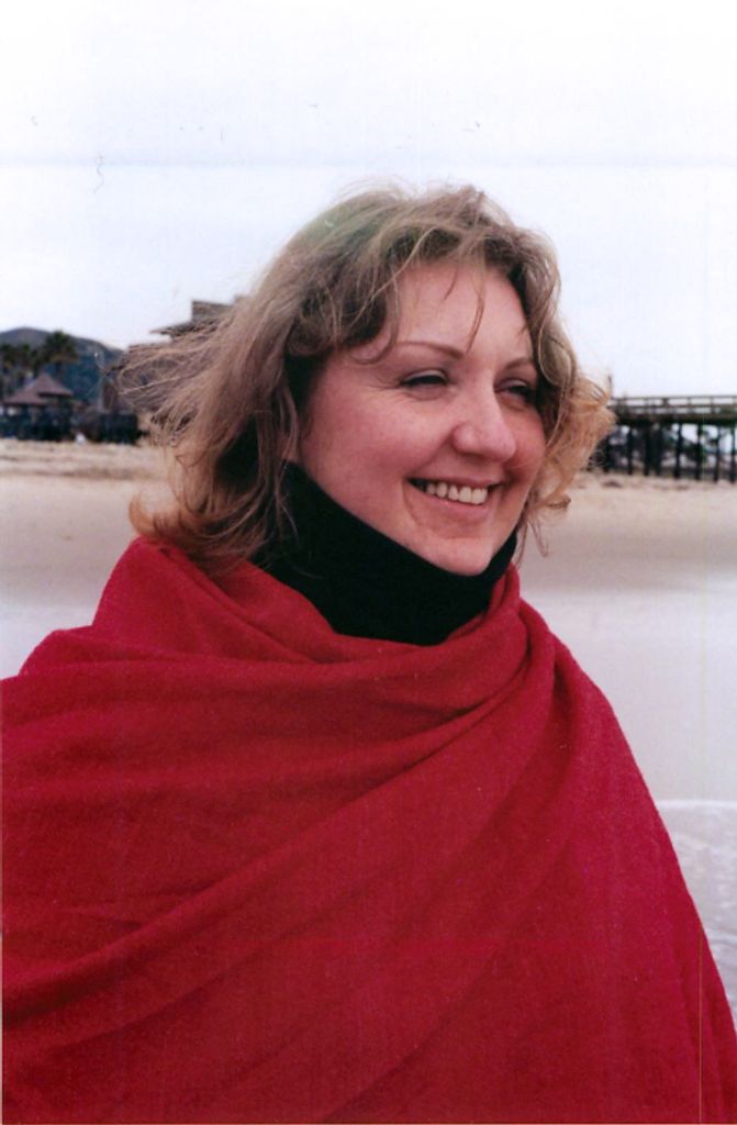 Mona Leigh Dale Profile Photo