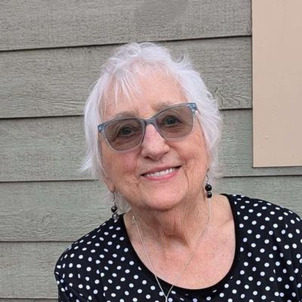 Linda "Joyce" Earle Profile Photo