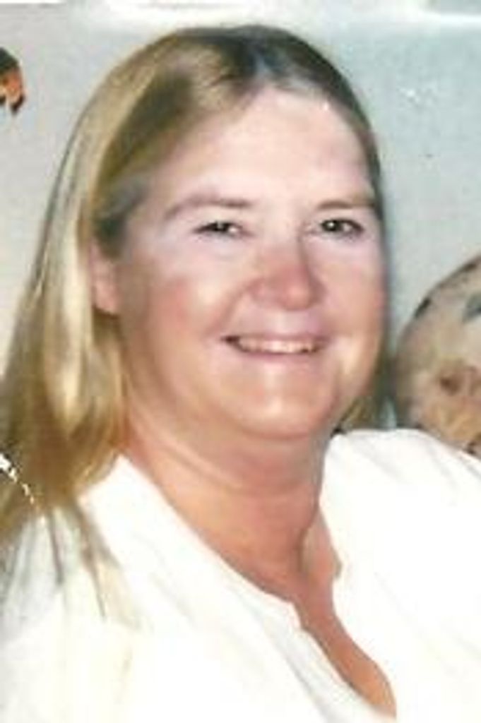 Sally Lohr Profile Photo