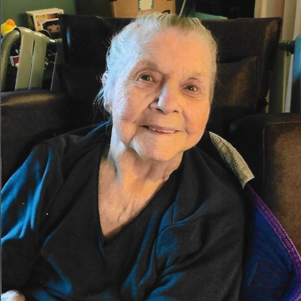 Dolores Elizabeth Novak Profile Photo