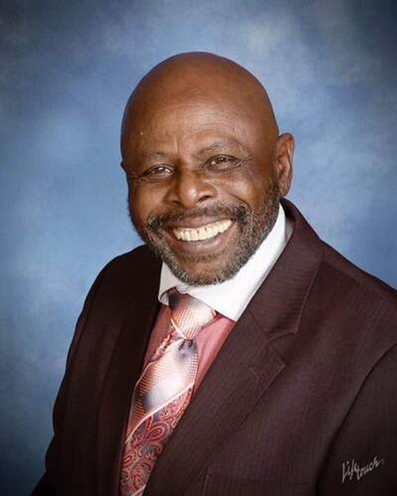 Mr Andrew Smith Jr 71 Profile Photo