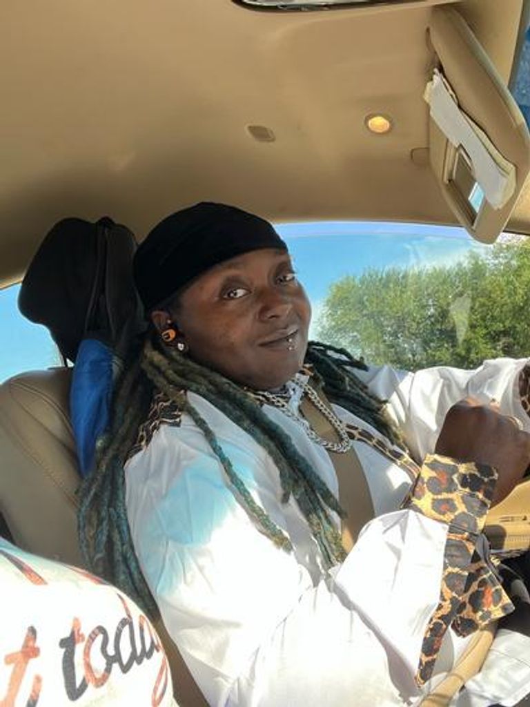 Neno (Sheena) Benson Profile Photo