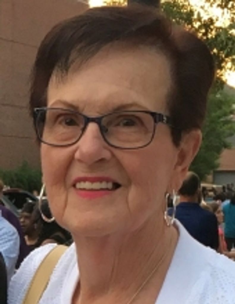 Lillian Marie Queen