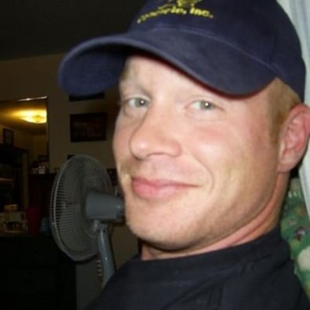Christopher Paul Johnson Profile Photo