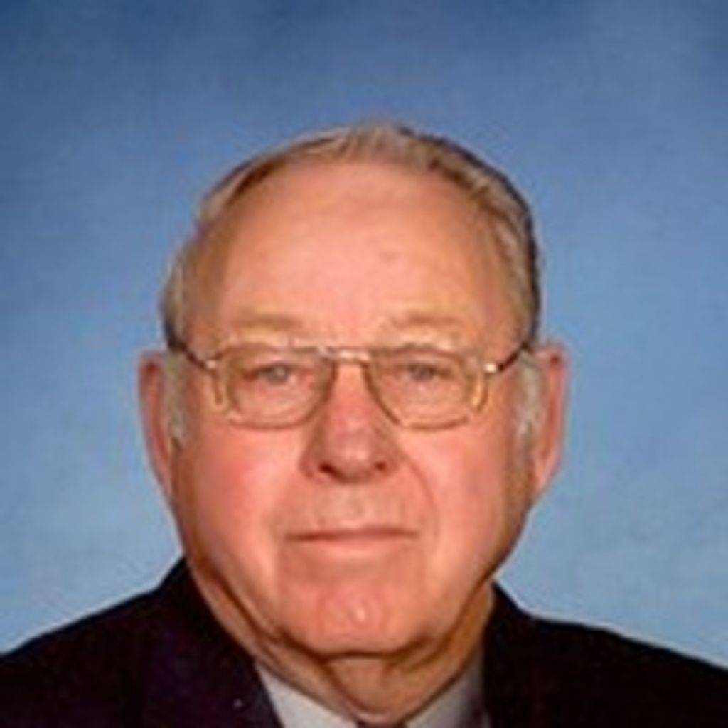 Loren Ellsworth Halvorson Profile Photo