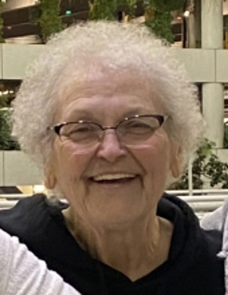 Linda Joyce Thomas