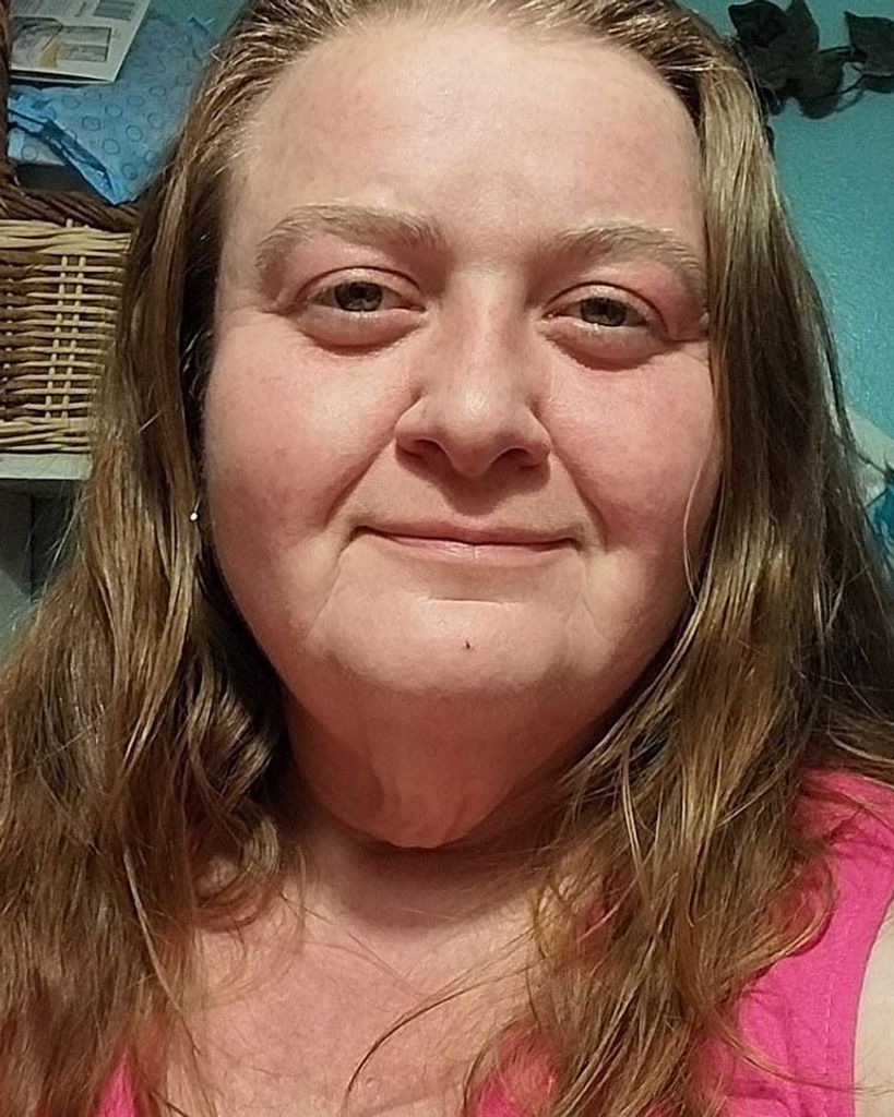 Courtney Leigh Jung Profile Photo