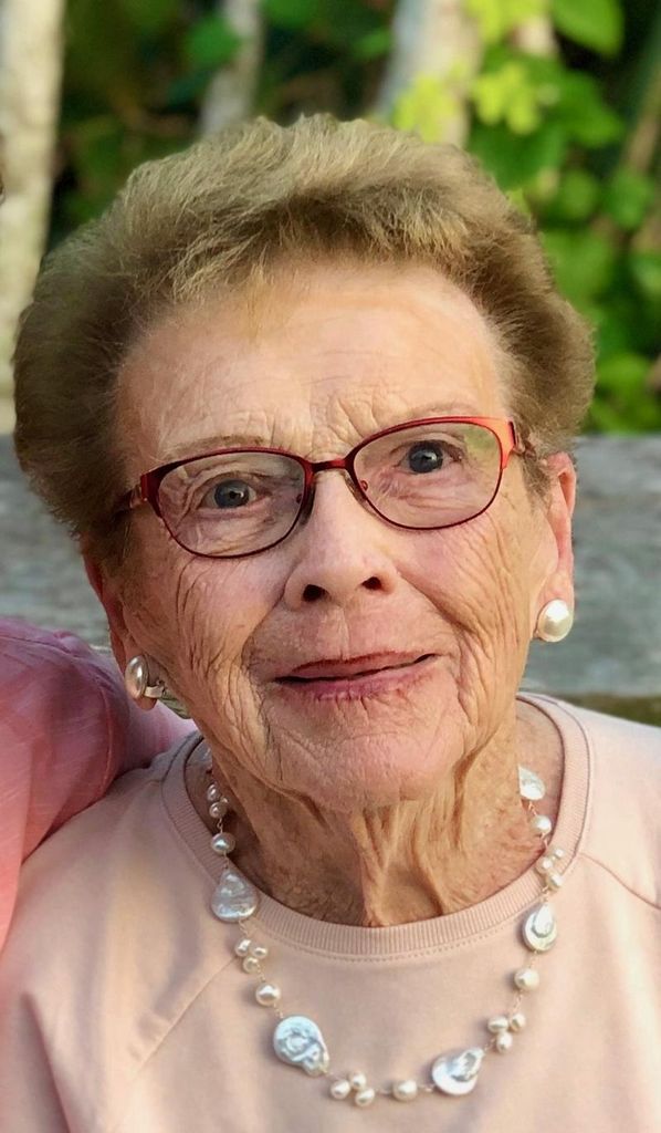 Madeleine Mary (Devine) Corcoran Profile Photo