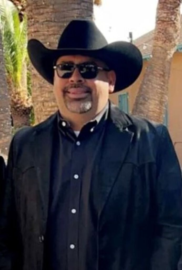 Tony Morales Profile Photo