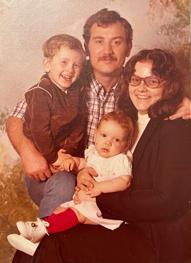 Gordon Sizemore photo gallery thumbnail 75 of 149